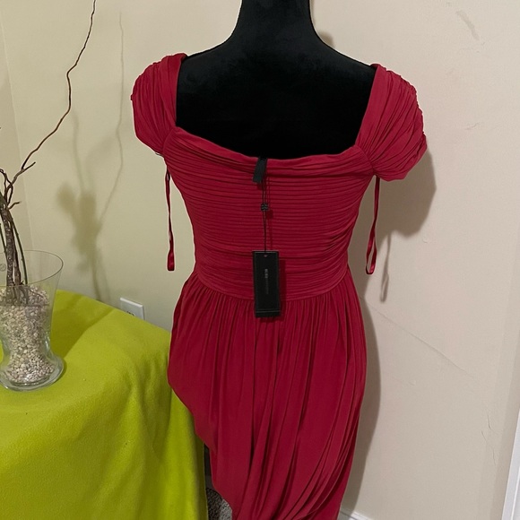 BCBG RED DRESS NWT - Picture 4 of 7